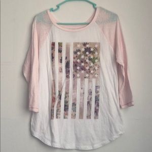 American Eagle baseball tee